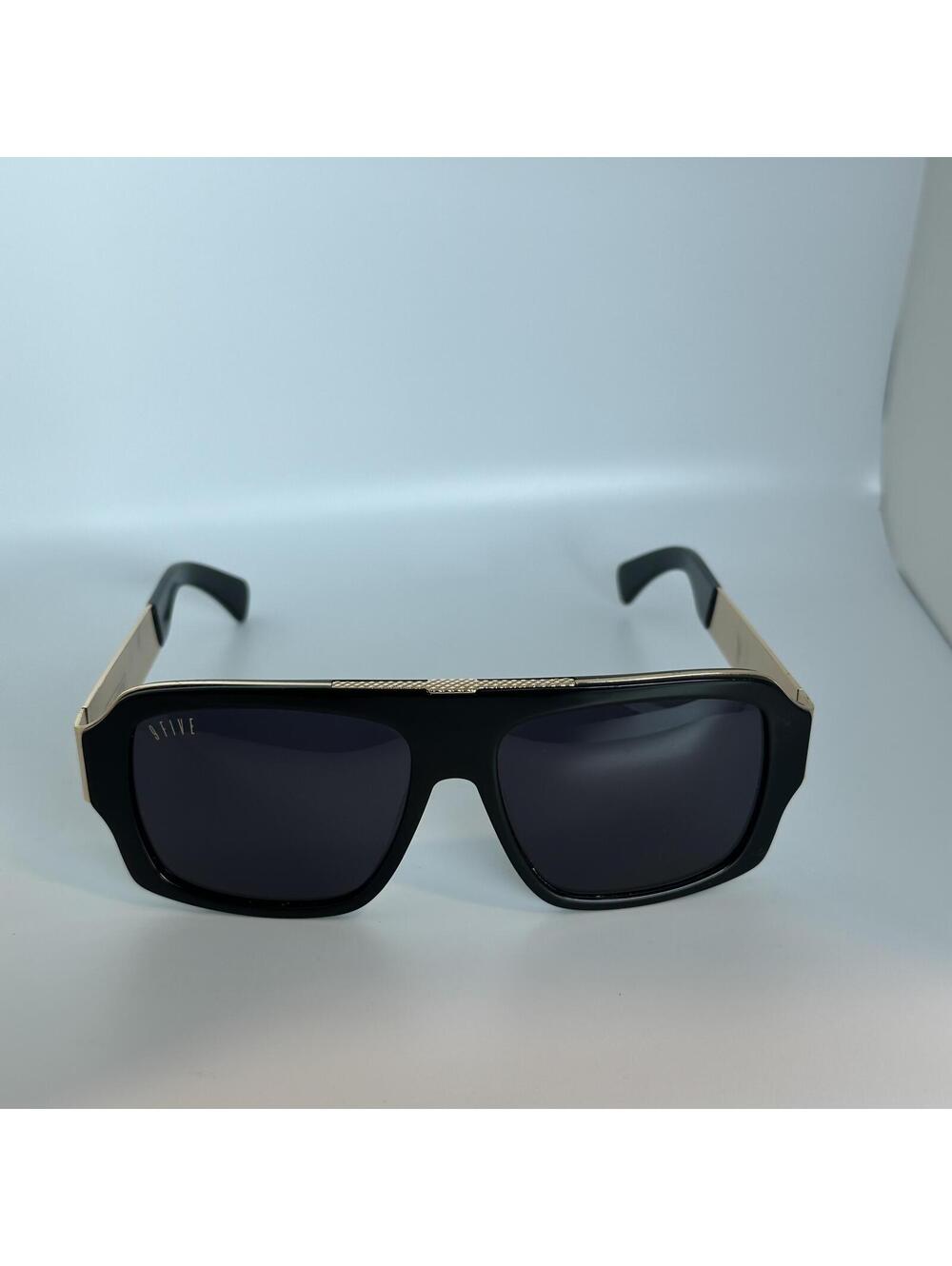 9Five Black and Gold Rectangular Sunglasses - Picture 2 of 9